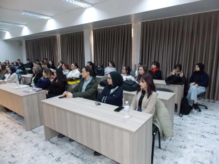 Dil Bölümü Öğrencilerine Yönelik Tanıtım Toplantısı